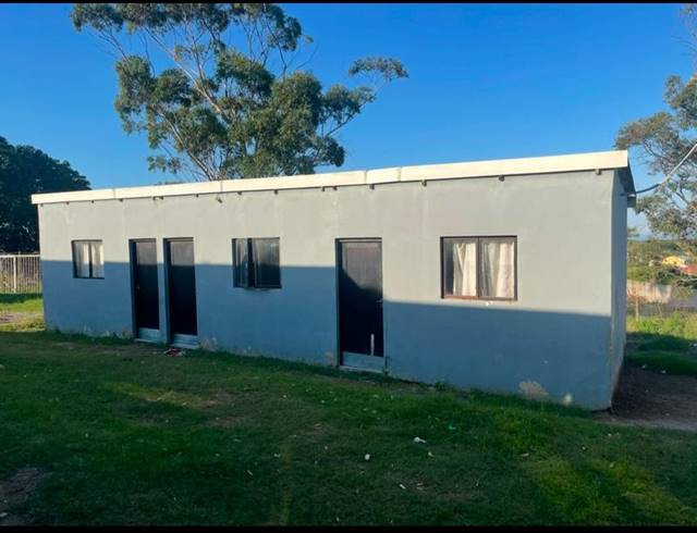 10 BEDROOM HOUSE FOR SALE IN AMANDAWE